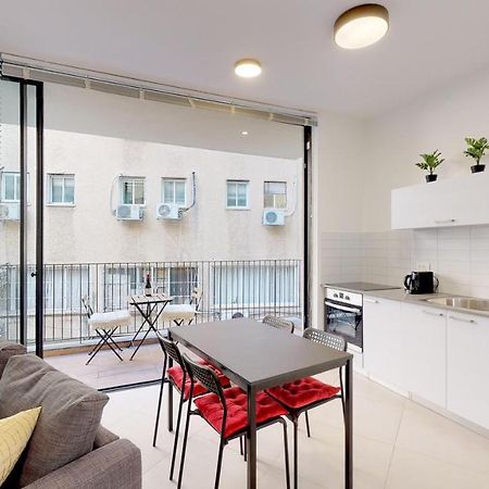 Comfortable Apartment With Balcony By Holyguest Tel Aviv Exteriér fotografie